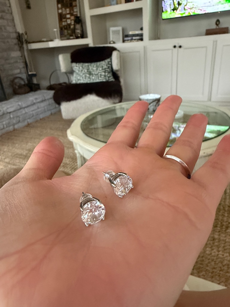 9mm Gorgeous Earrings - No Tarnish